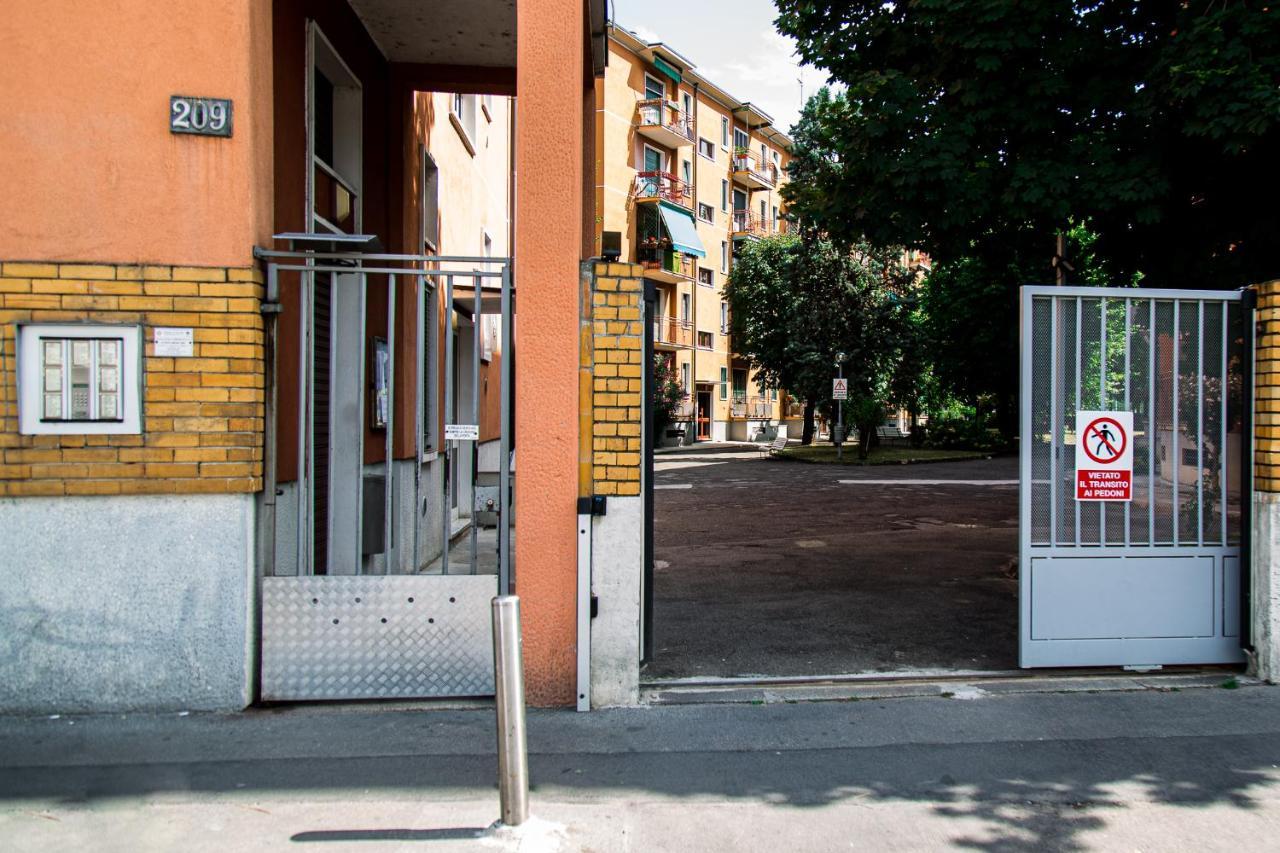 Lorenteggio 209 Milan Exterior photo